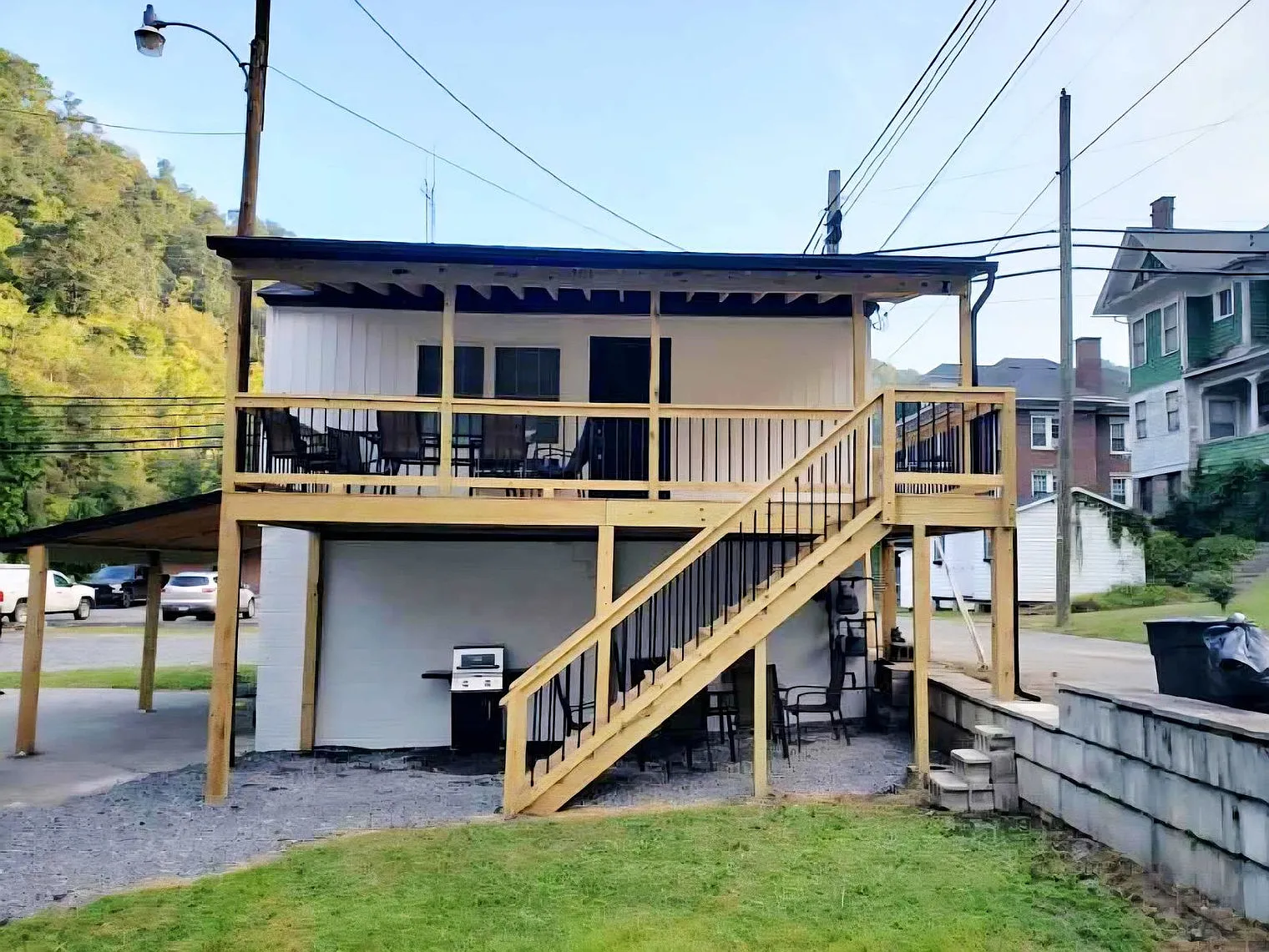 2 bed, 2.0 bath, $2,852 — Photo 3