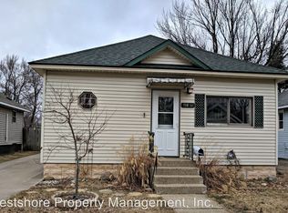 914 Kampenga Ave, Muskegon, MI 49442