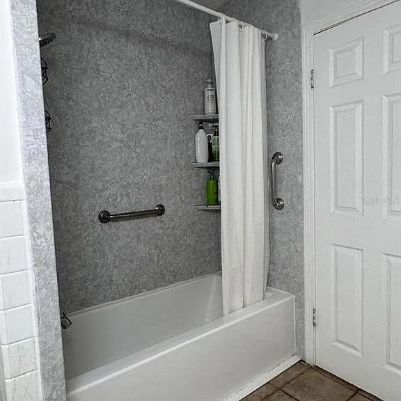 210 Baker Ave — Photo 16