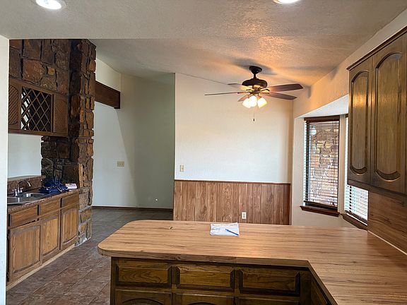 2nd image of 3624 S 131st East Ave
