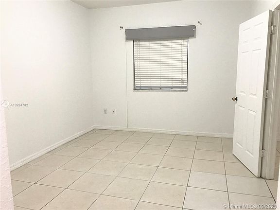 4th image of 6930 NW 179th St APT 101-8
