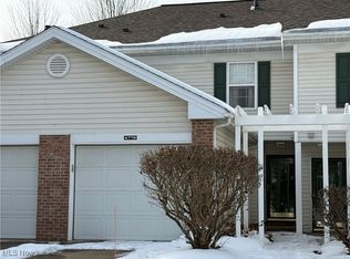 6770 Quarrystone Ln, Middleburg Hts, OH 44130