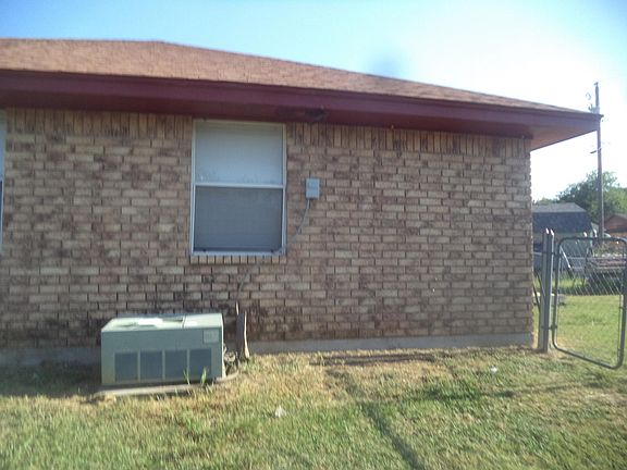 5th image of 108 Horseshoe Dr #B