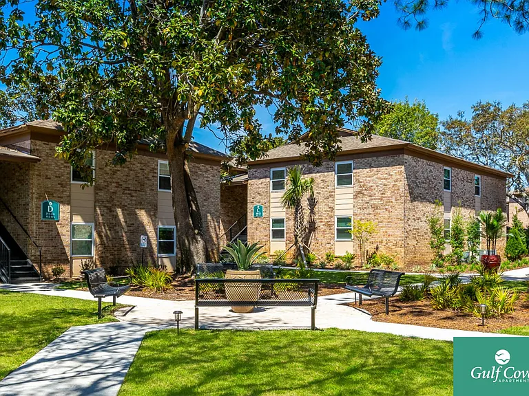 Gulf Cove Apartments — Photo 31