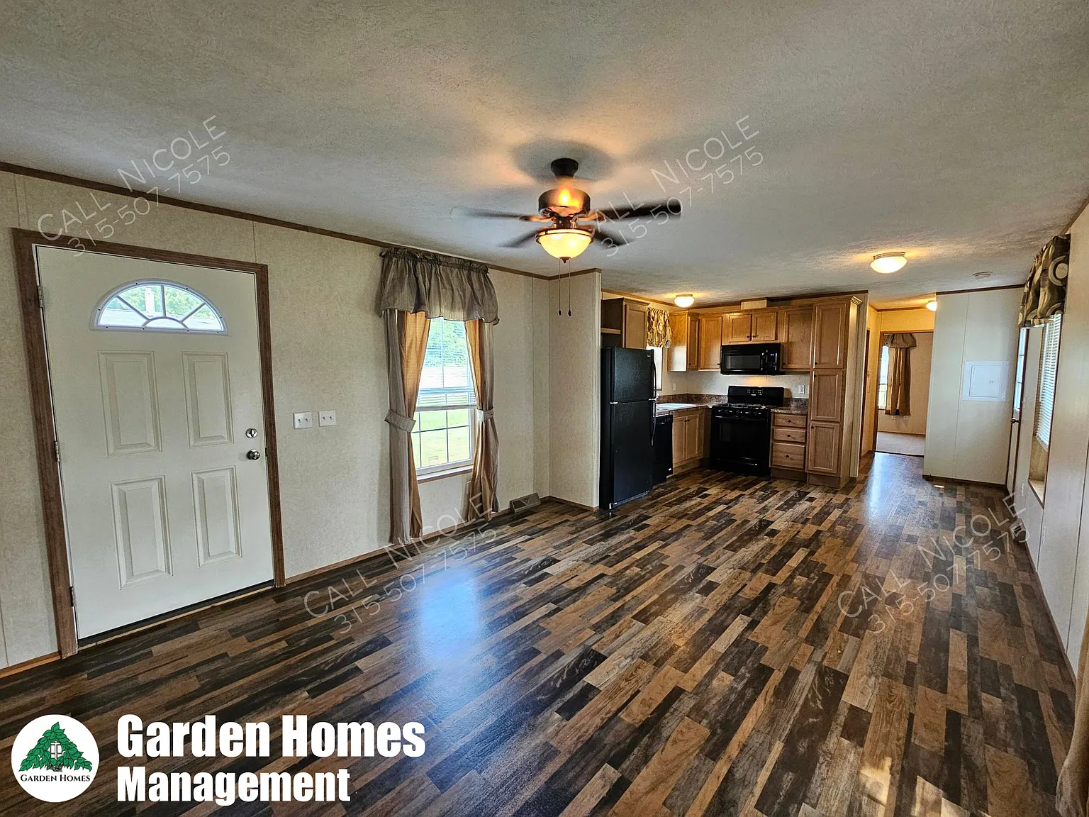 3 bed, 1.5 bath, 924 sqft, $1,285 — Photo 3