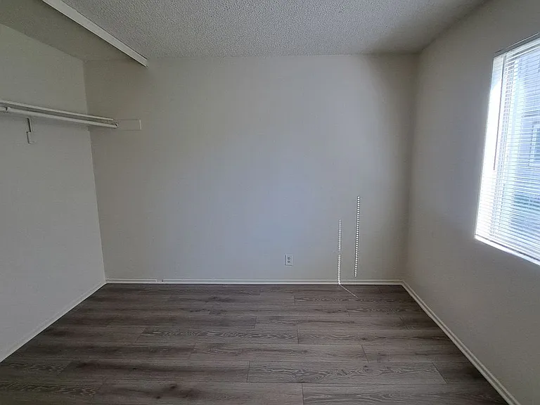 156 Judy Ln — Photo 8
