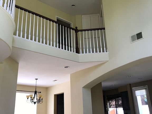 3rd image of 2403 Paso Robles Ct
