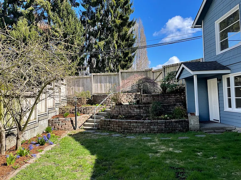 3115 Queen Anne Ave N — Photo 7