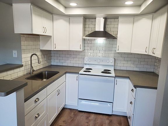 5th image of 7892 2nd St APT 201