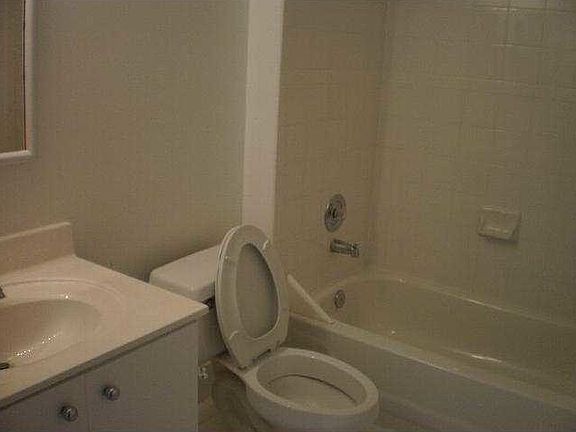 5th image of 1528 Yellowheart Way