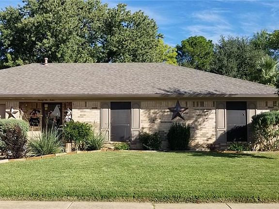 2nd image of 2512 Westpark Way Cir