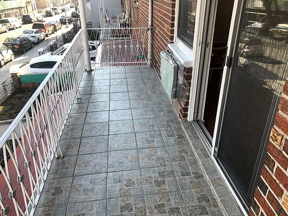 4th image of 31-22 44th St #A3