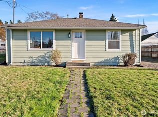 3238 Robin Ave, Bremerton, WA 98310