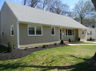 54 Maryland Ave, Pennsville, NJ 08070