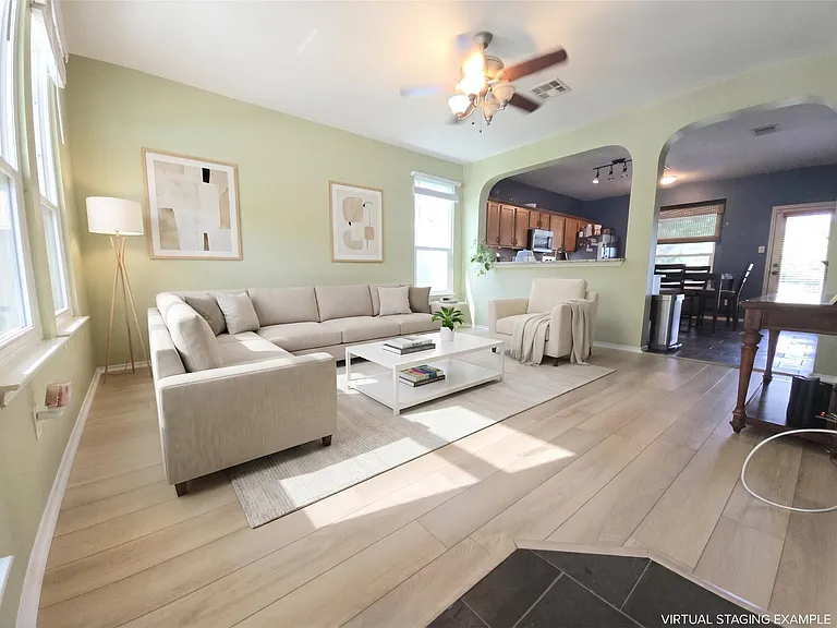 815 Bogart Rd — Photo 1