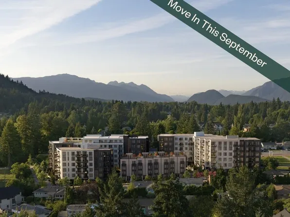 585 Kemsley Ave #205, Coquitlam, BC V3J 3Z2