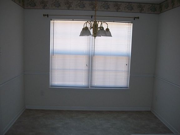 4th image of 3727 Bansbury Pl