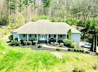 172 New Boston Rd, Sturbridge, MA 01566