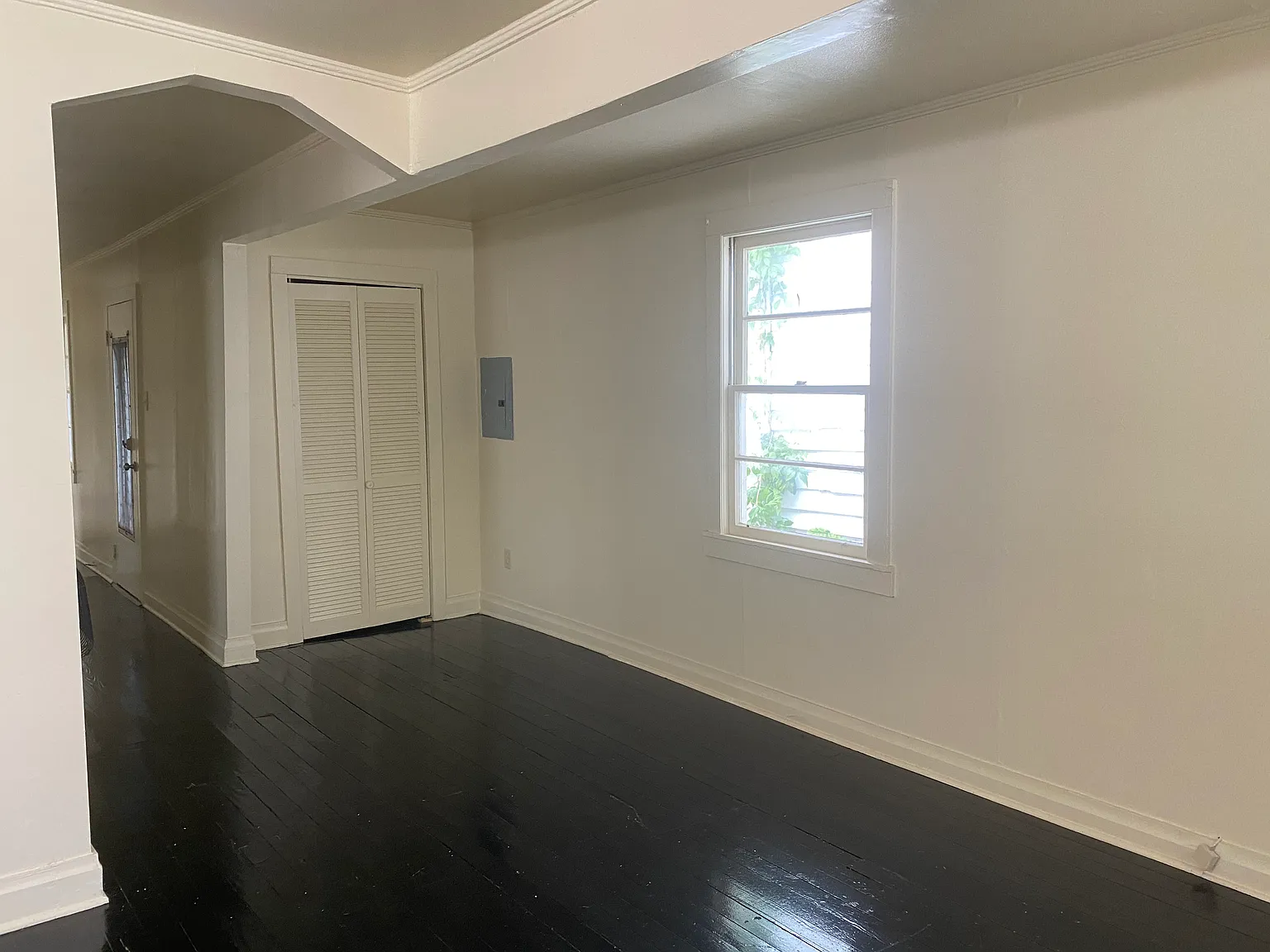 1 bed, 738 sqft, $1,200 — Photo 4
