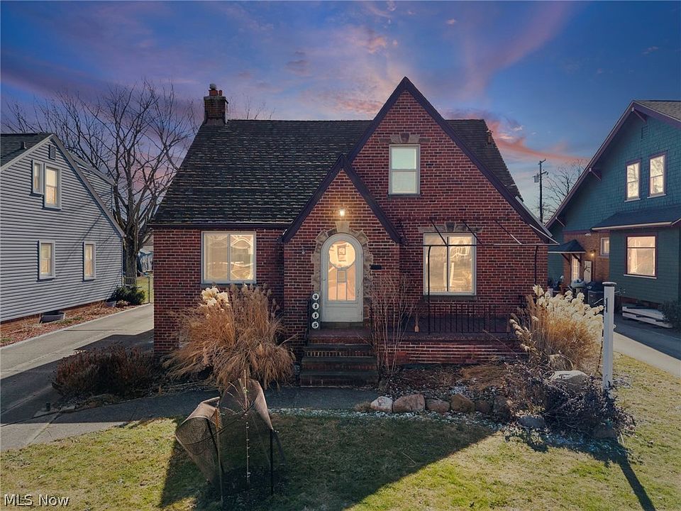 1st image of 4115 Sheraton Dr