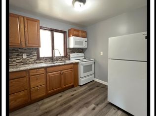144 Cannon St FLOOR 2, Poughkeepsie, NY 12601