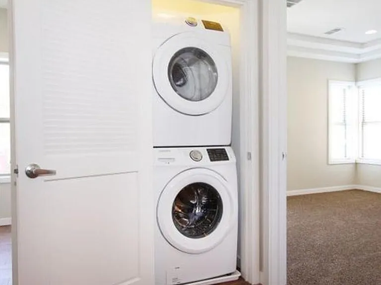 744 Westfield Ave #204 — Photo 4
