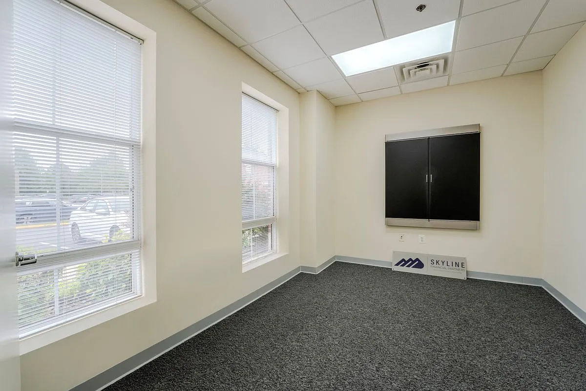 Studio, 1.0 bath, 1052 sqft, $2,750 — Photo 3