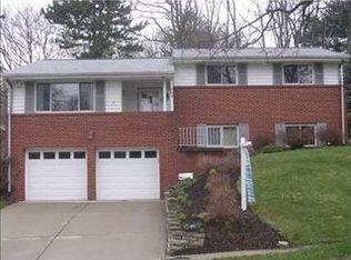 524 Milbeth Dr, Pittsburgh, PA 15228