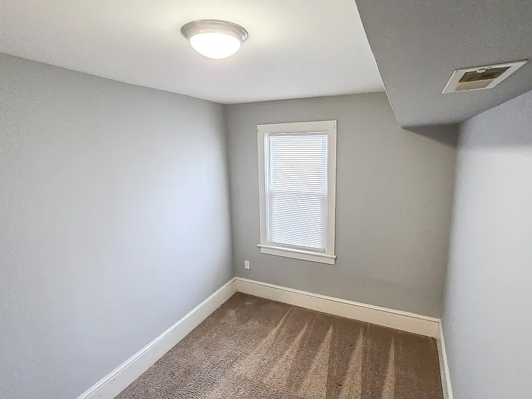 64 Simpson Ave #A — Photo 8