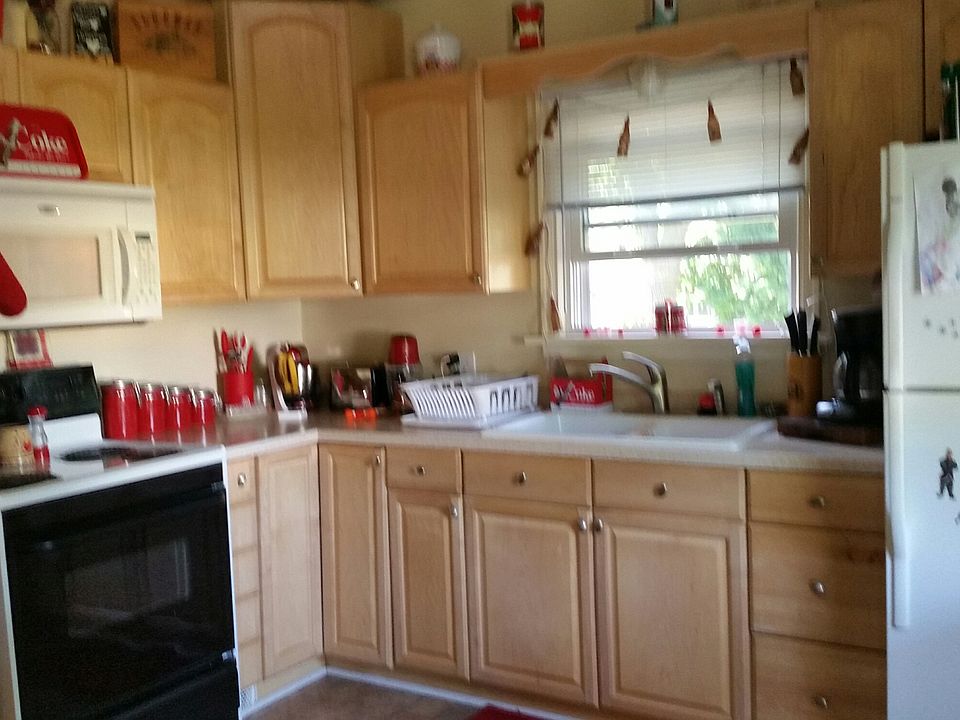 2nd image of 301 Hamilton St