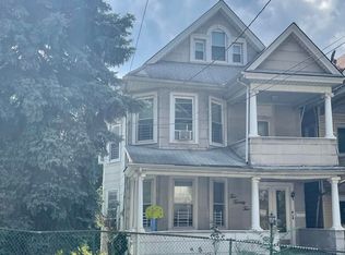 222 Westervelt Ave, Staten Island, NY 10301