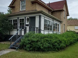 2702 Victoria Ave, Regina, SK S4T1K3