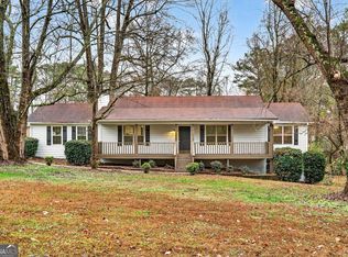 3162 Pilgrims Dr, Douglasville, GA 30135