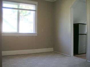 1434 Ferry St SE APT 5, Salem, OR 97301