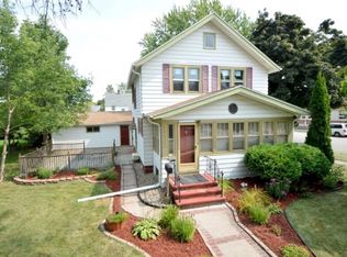 1222 S Monroe St, Appleton, WI 54915