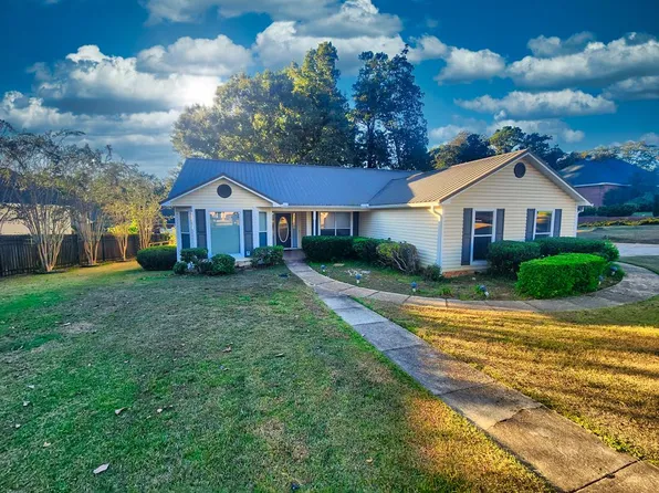 2603 Thorndale Pl, Dothan, AL 36303