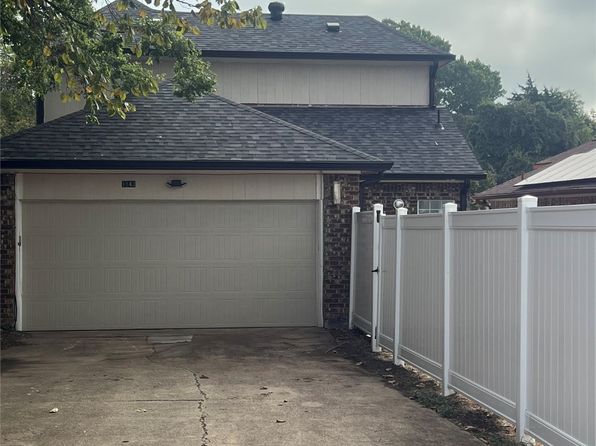 1143 Castlewood Ct, Desoto, TX 75115