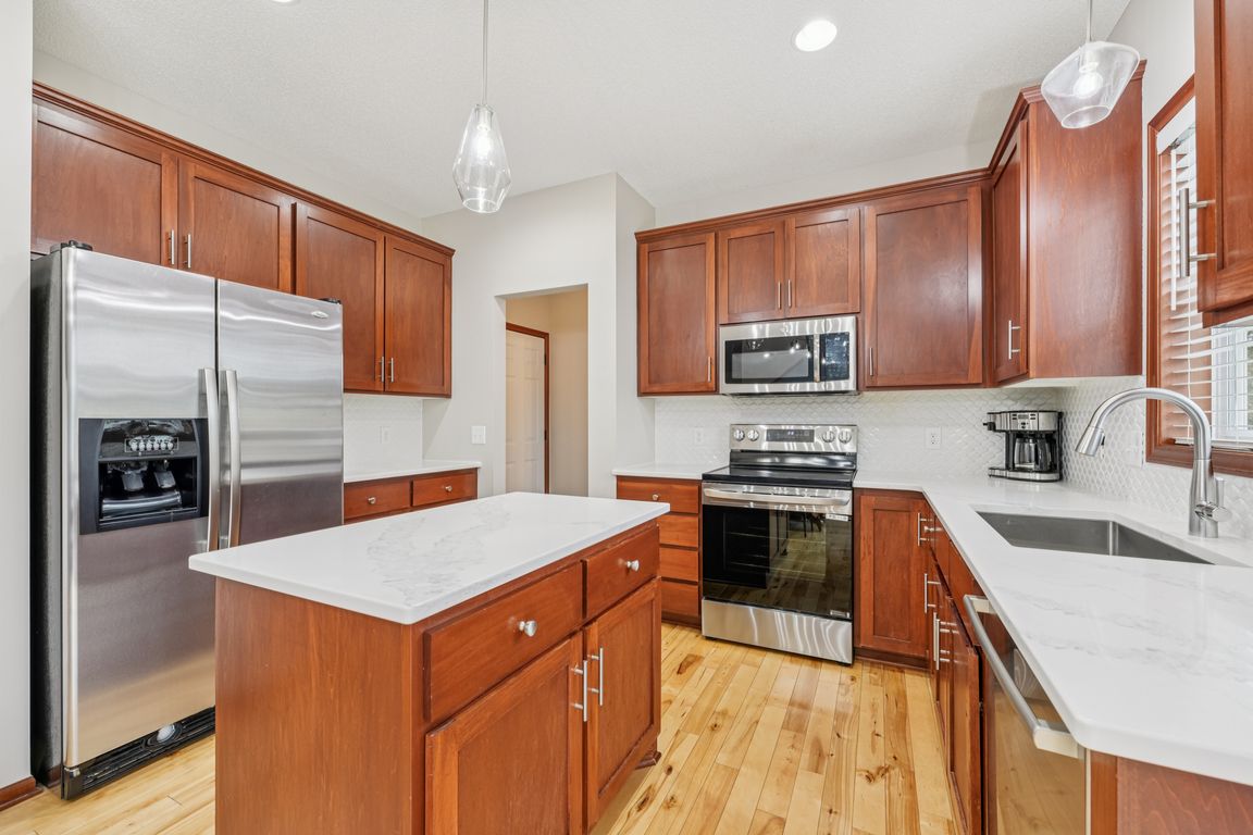 next background image