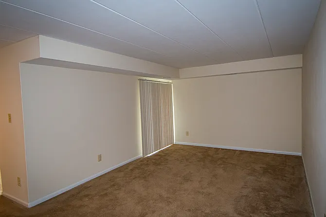 Ashley Apartments — Photo 35