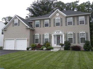 2 Melodie Ct, Hainesport, NJ 08036