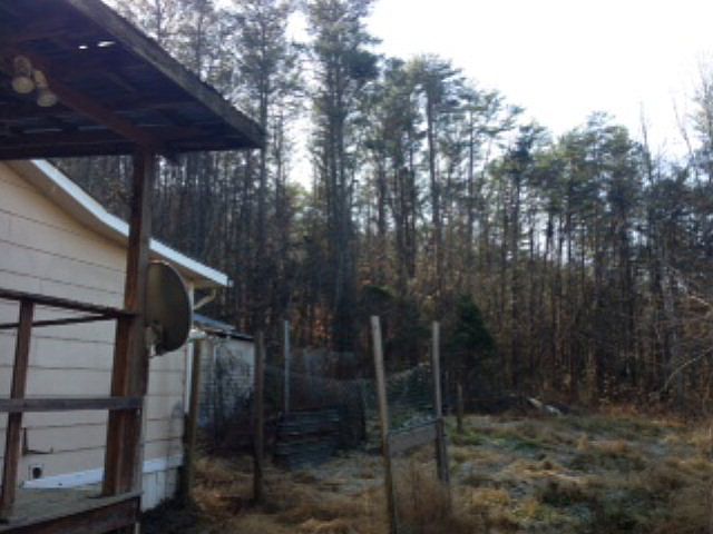 2nd image of 2098 Hyder Mountain Rd