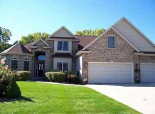 4317 N Orion Ln, Appleton, WI 54913