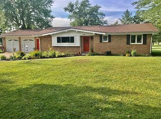 1704 W Riggin Rd, Muncie, IN 47304