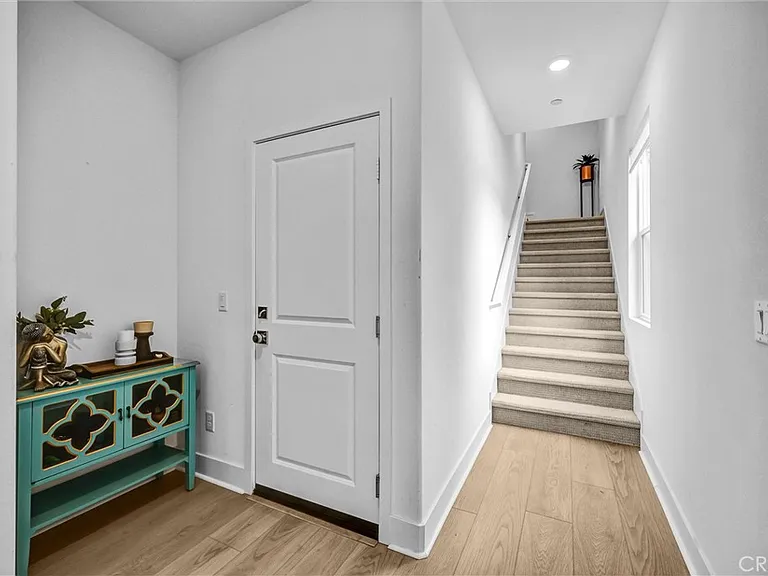 302 Fawn St — Photo 8