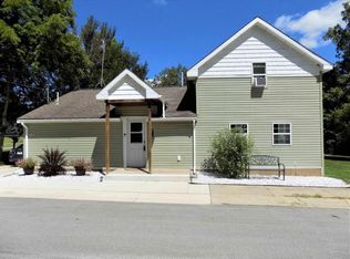 212 W Spring St, Middlebury, IN 46540