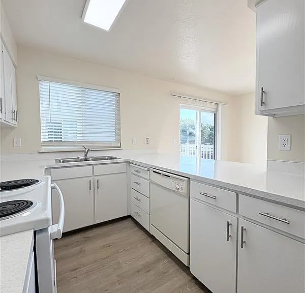 Country Crossing Apartments — Photo 16