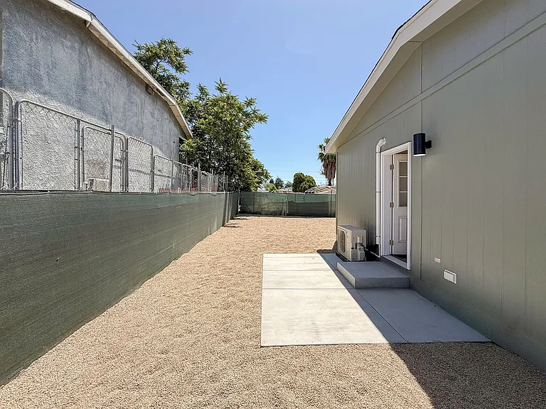 26452 N San Jacinto St — Photo 23