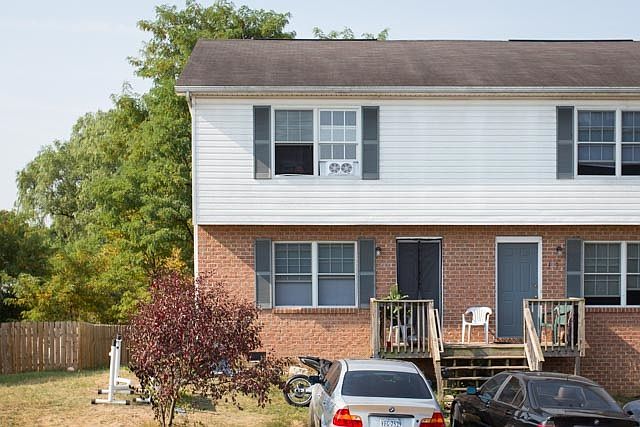 2nd image of 149 Suter St