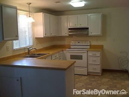 2nd image of 724 Sturgis Dr