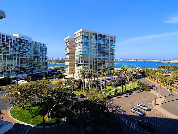 2nd image of 1830 Avenida Del Mundo Unit 812
